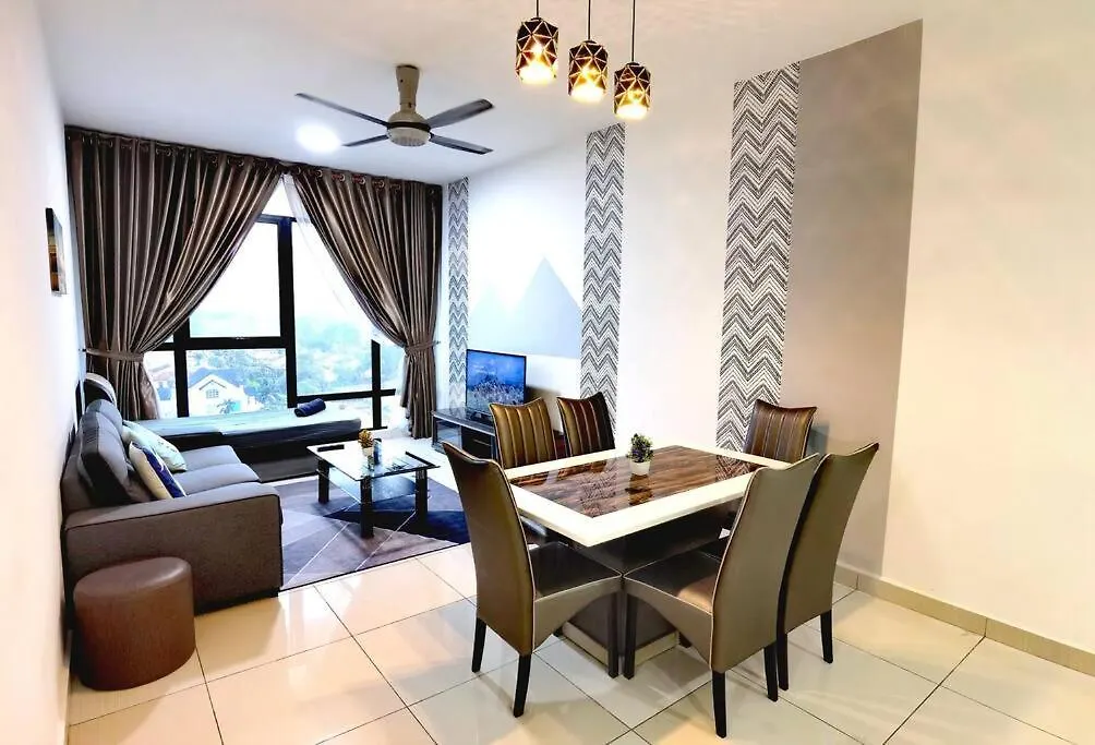 B0812 South Key Mosaic Midvalley Ksl Sgciq 2Bedroom Netflix!! By Stay Johor Bahru