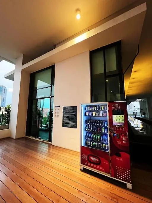 B0812 South Key Mosaic Midvalley Ksl Sgciq 2Bedroom Netflix!! By Stay Johor Bahru